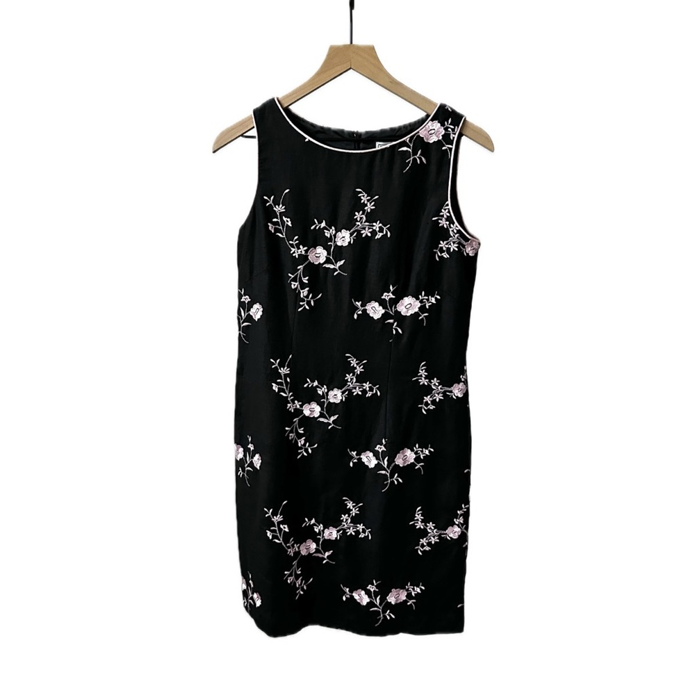 Vintage Black Cocktail Dress Mini Pink Floral Embroidered SIZE- 10 petite